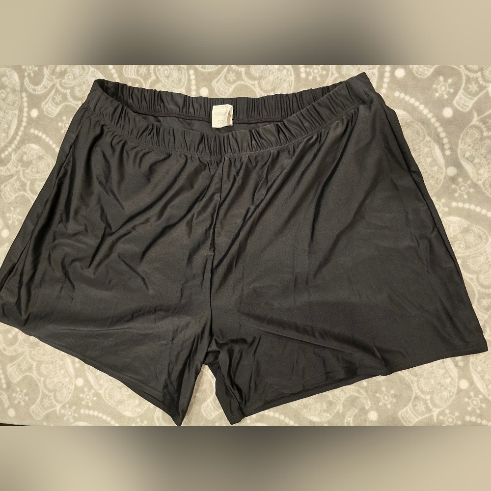 Island Escape Black Women's Swim Shorts, 22W